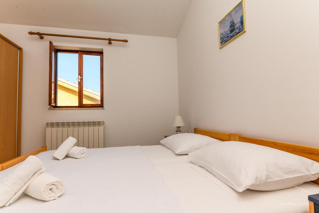 Sobe I Apartman Mareta Miholascica Zewnętrze zdjęcie
