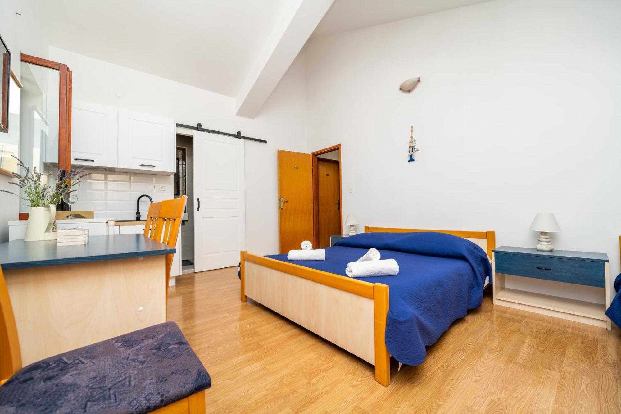 Sobe I Apartman Mareta Miholascica Zewnętrze zdjęcie